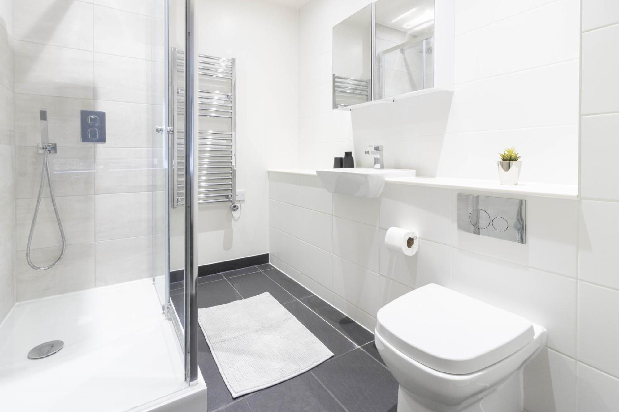 Linacre 11 - Modern 2 Bed Behind The Cathedral With Free Parking And Fast Wifi Apartment Exeter Bagian luar foto