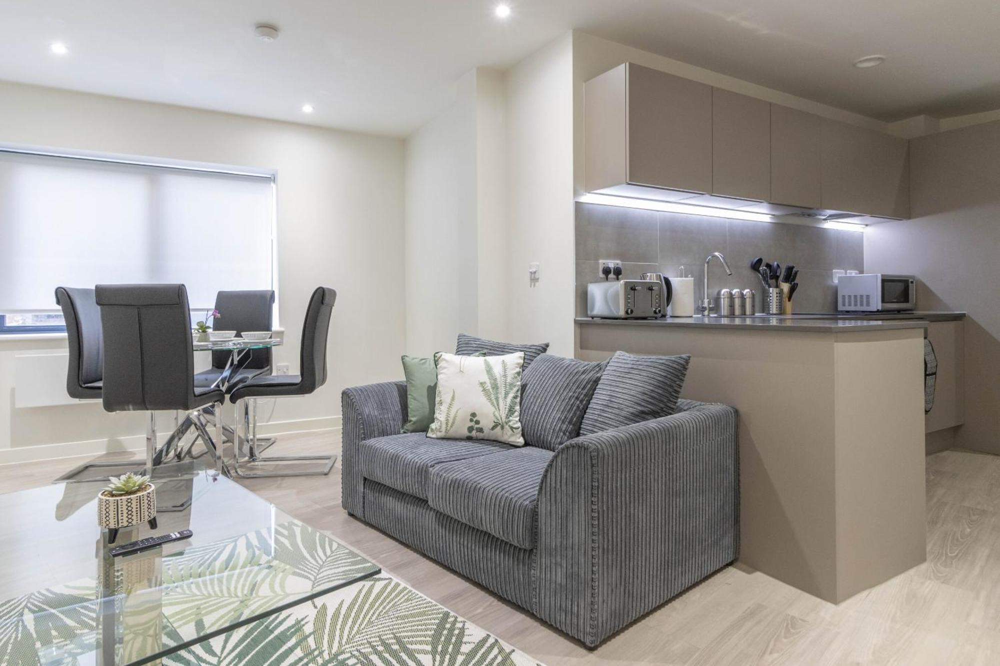 Linacre 11 - Modern 2 Bed Behind The Cathedral With Free Parking And Fast Wifi Apartment Exeter Bagian luar foto